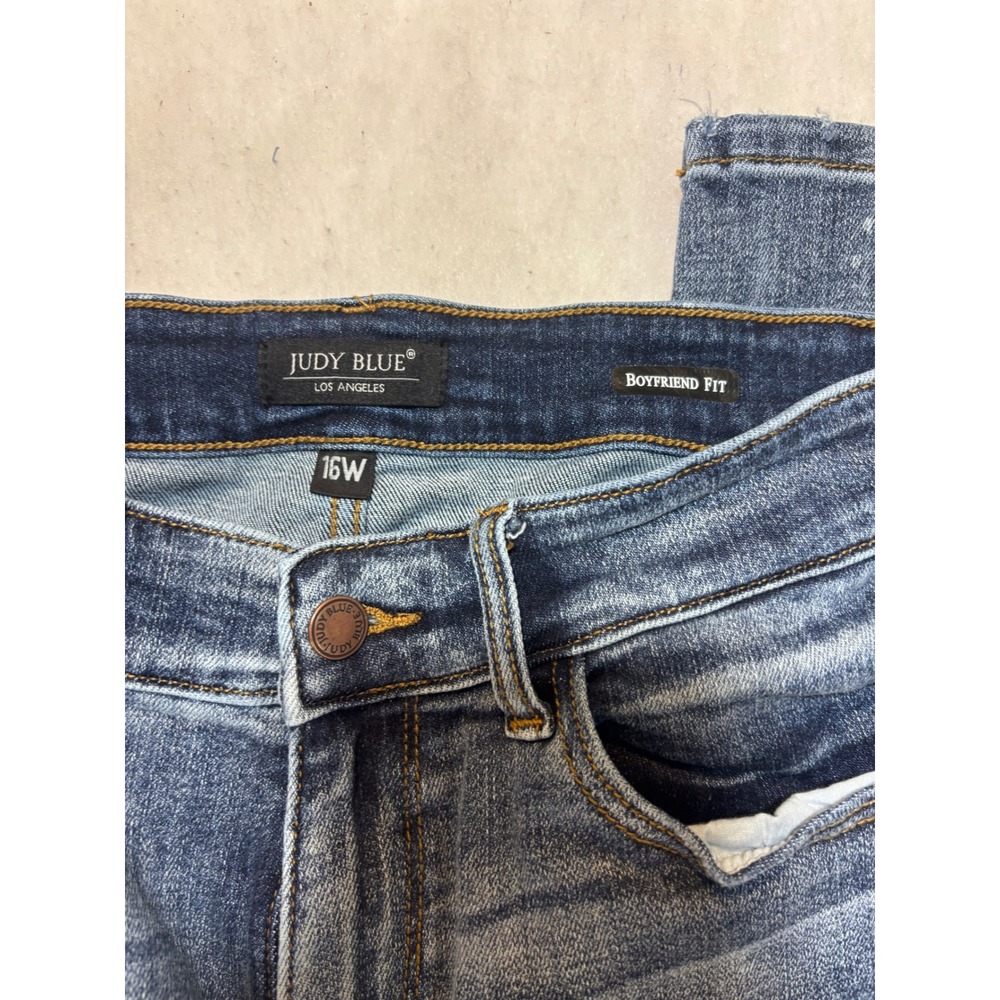 Judy Blue Los Angeles Boyfriend Fit Distressed Wash Jeans Size 16W - Picture 6 of 10